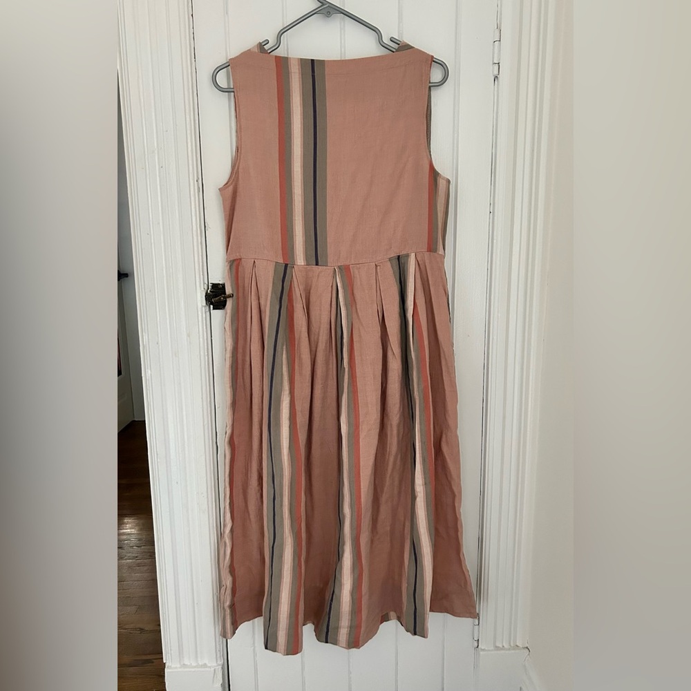 World of Crow Sleeveless Midi Dress